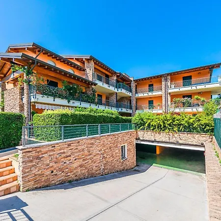 Apartment Annamaria 9 By Wonderful Italy Sirmione